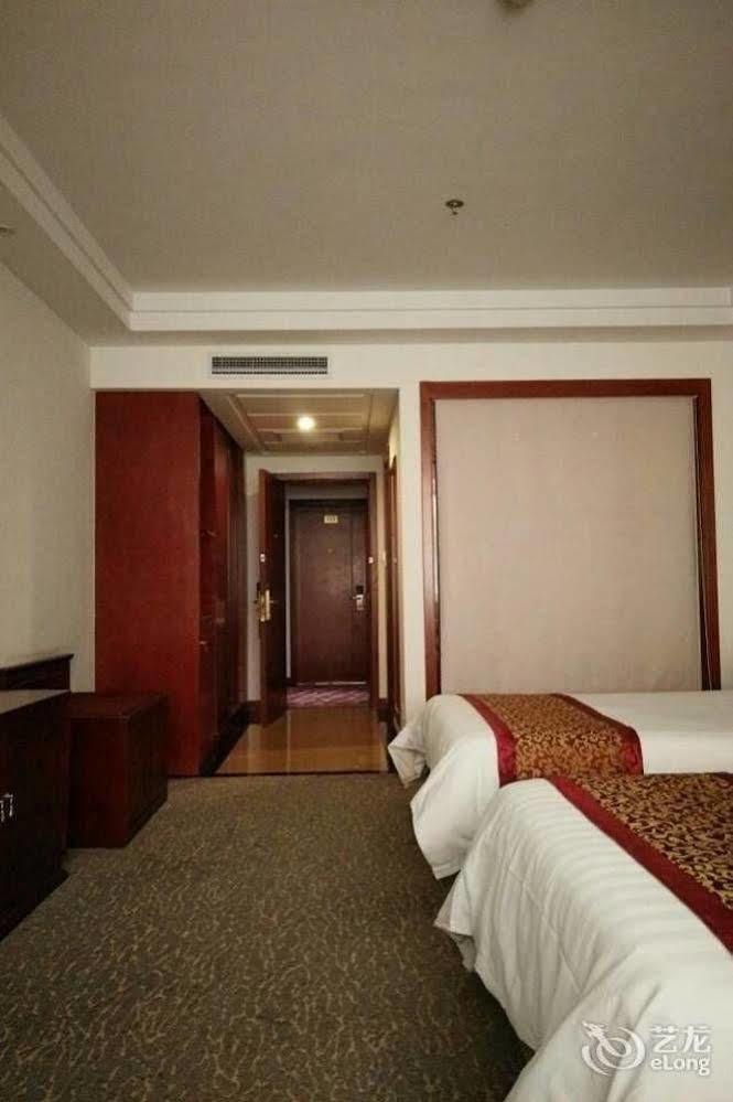 Byfond Hotel Shanghai Exterior photo